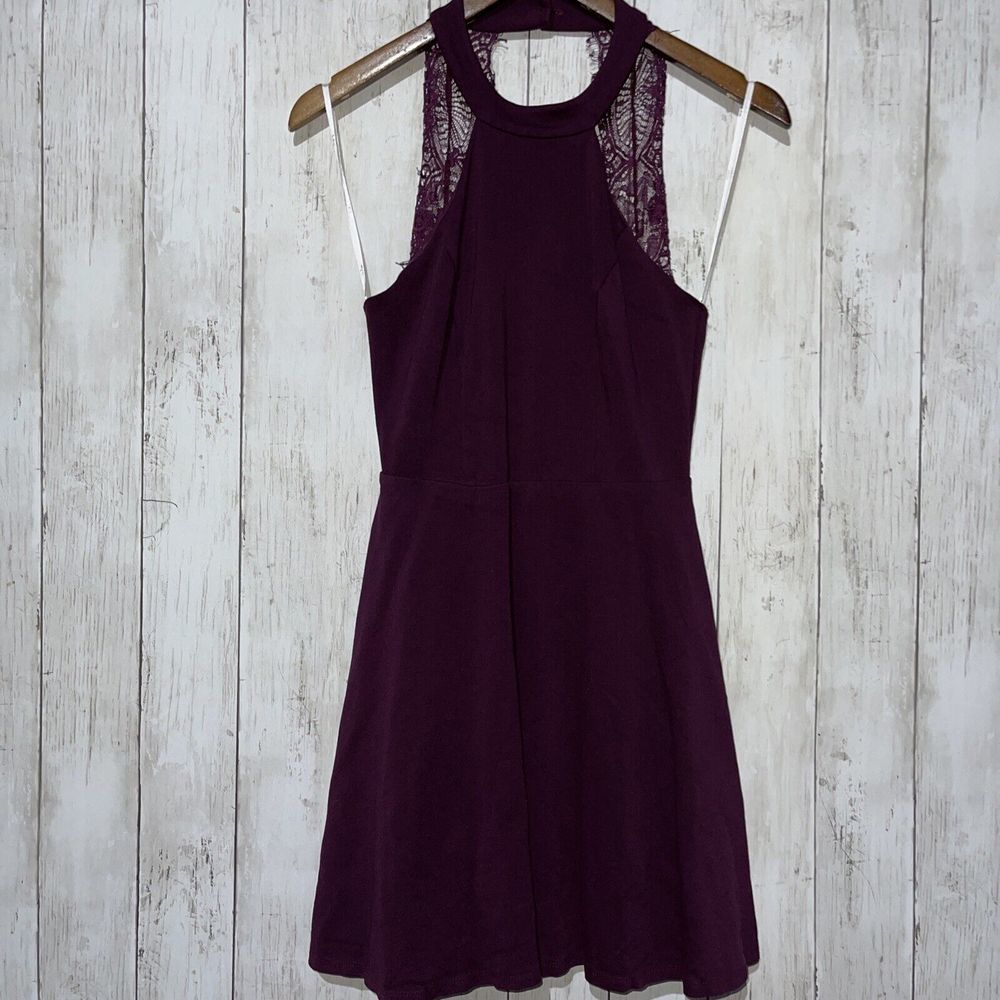 Lulus XS‎ Skater Dress Womens Plum Purple Lace Back Halter Fit and Flare